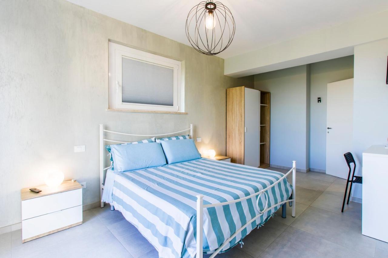B&B Al Chicco D'Uva Morro d'Alba Luaran gambar