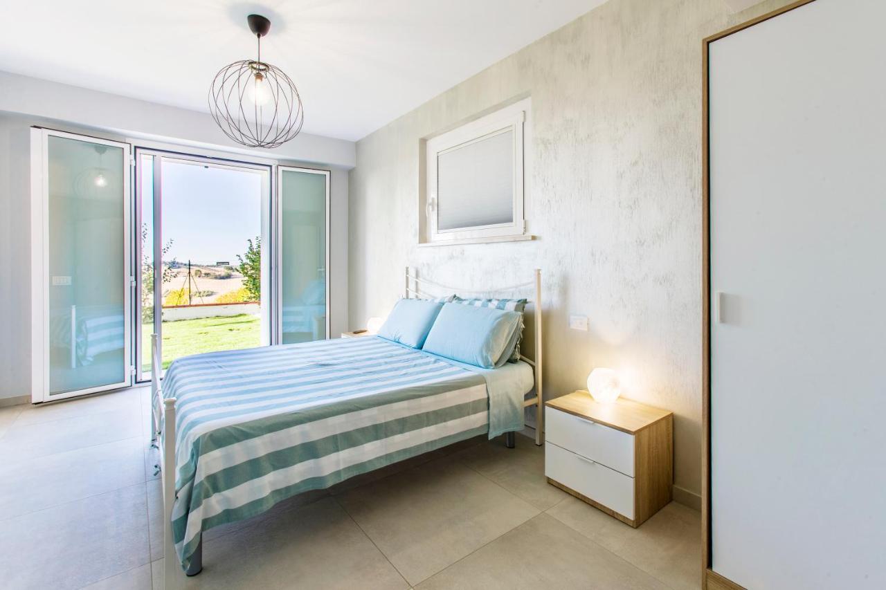 B&B Al Chicco D'Uva Morro d'Alba Luaran gambar